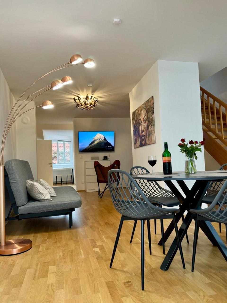 Carillon By Bestchoice - Old City - Self Check-In With Parking Option Graz Exterior photo